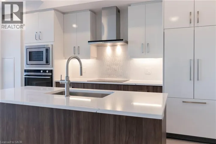 15 WELLINGTON Street S Unit# 108, Kitchener, Ontario N2G0E4