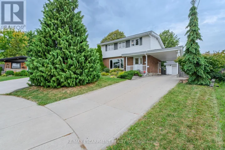 19 CARMEN AVENUE, Hamilton (Macassa), Ontario L8V2H5
