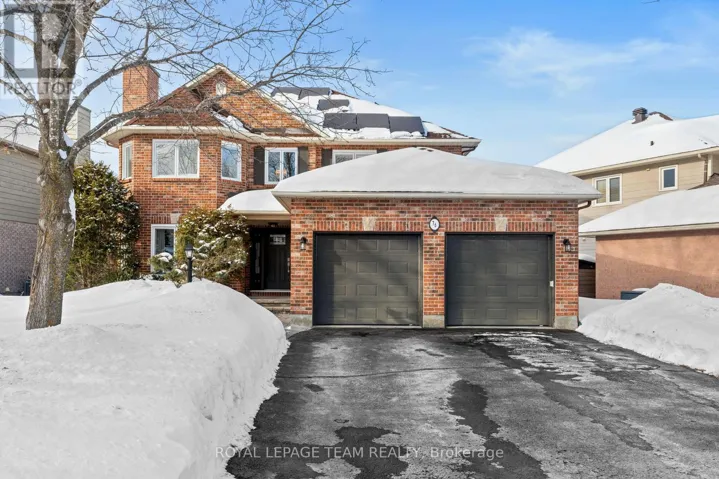 76 HANSEN AVENUE, Ottawa, Ontario K2K2L7