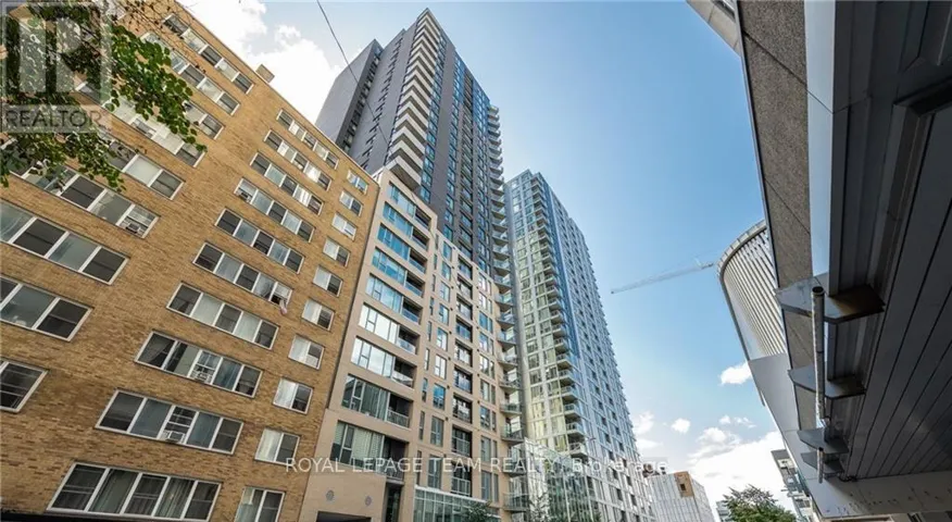 2502 - 40 NEPEAN STREET, Ottawa, Ontario K2P0X5