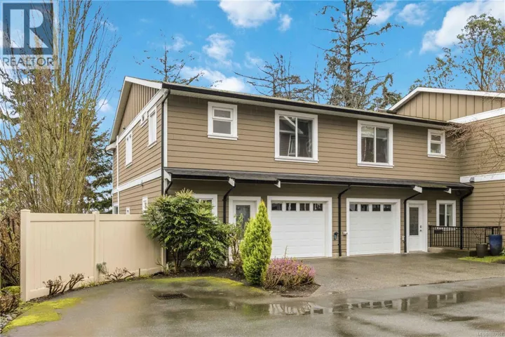 11 6961 East Saanich Rd, Central Saanich, British Columbia V8Z0A9