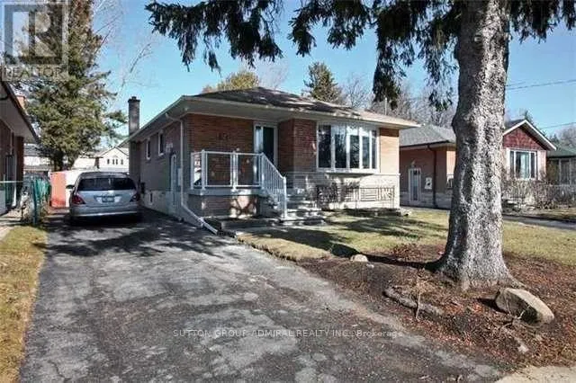 52 TIVOLI COURT, Toronto (Guildwood), Ontario M1E2A4