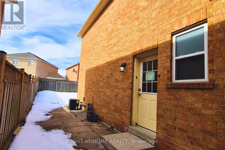 BSMT - 347 BRISTOL ROAD W, Mississauga (Hurontario), Ontario L5R3R7