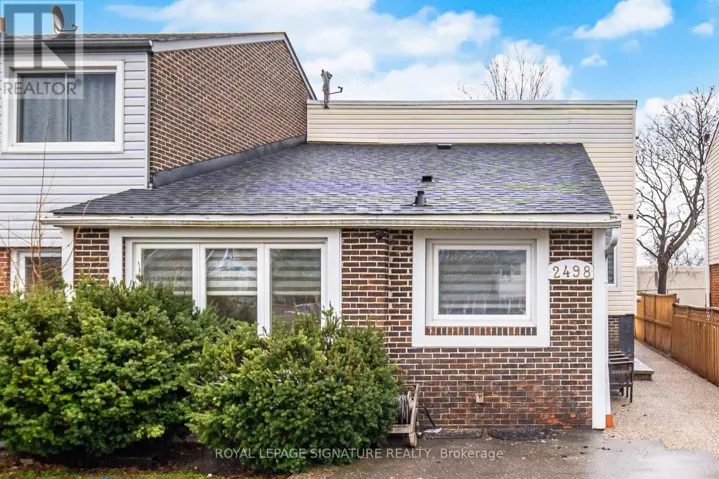 2498 MAINROYAL STREET S, Mississauga (Erin Mills), Ontario L5L1C9