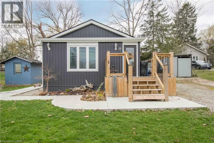 21 W FIFE Street, Caledonia, Ontario N3W1J1
