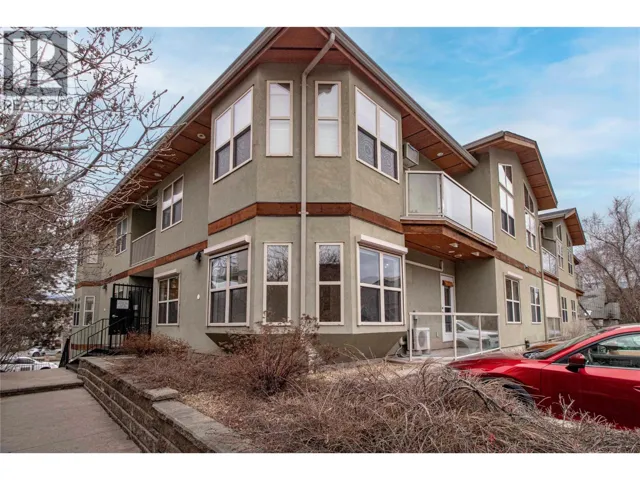 857 Fairview Road Unit# 204, Penticton, British Columbia V2A5Y7