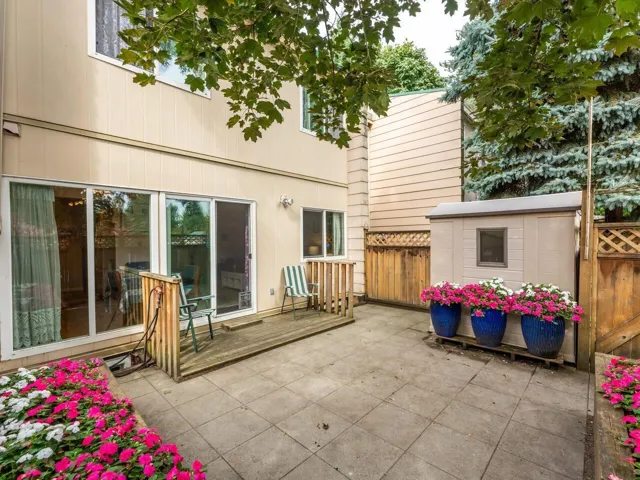 5 10595 153 STREET, Surrey, British Columbia V3R4H8