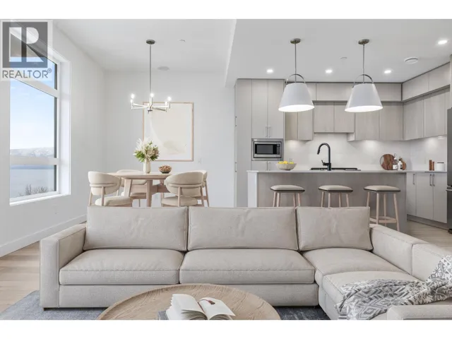 6008 Princess Street, Peachland, British Columbia V0H1X7