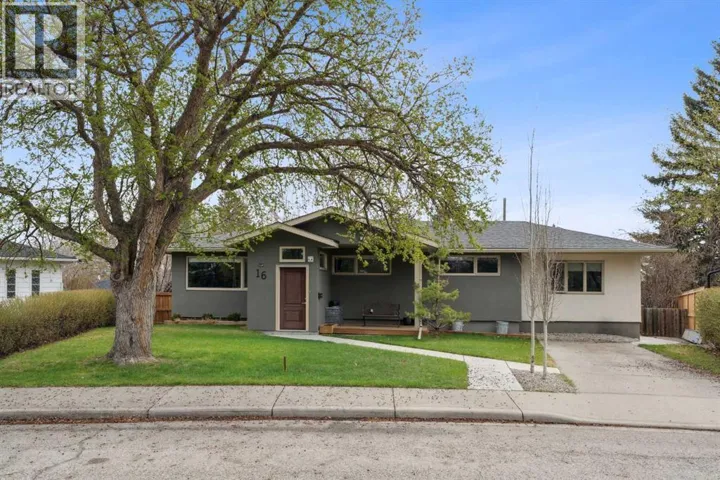 16 MEADOWLARK Crescent SW, Calgary, Alberta T2V1Z1