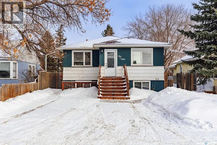 612 M AVENUE S, Saskatoon, Saskatchewan S7M2L2