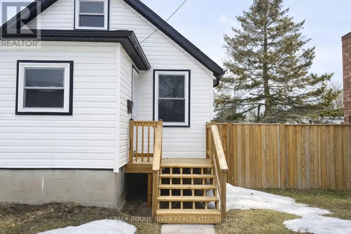 164 UNIVERSITY AVENUE W, Cobourg, Ontario K9A2H7