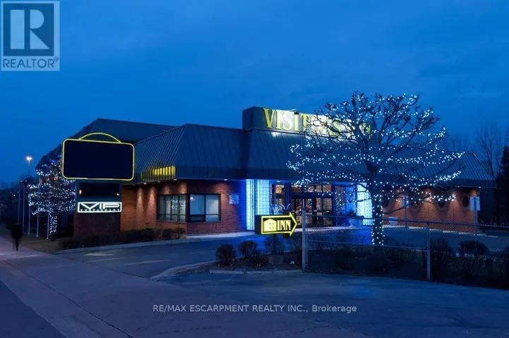 649 MAIN STREET W, Hamilton (Westdale), Ontario L8S1A2