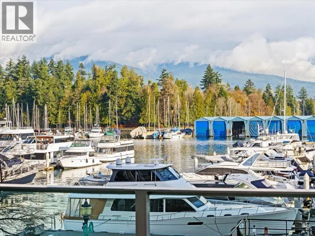 205 1717 BAYSHORE DRIVE, Vancouver, British Columbia V6G3H3
