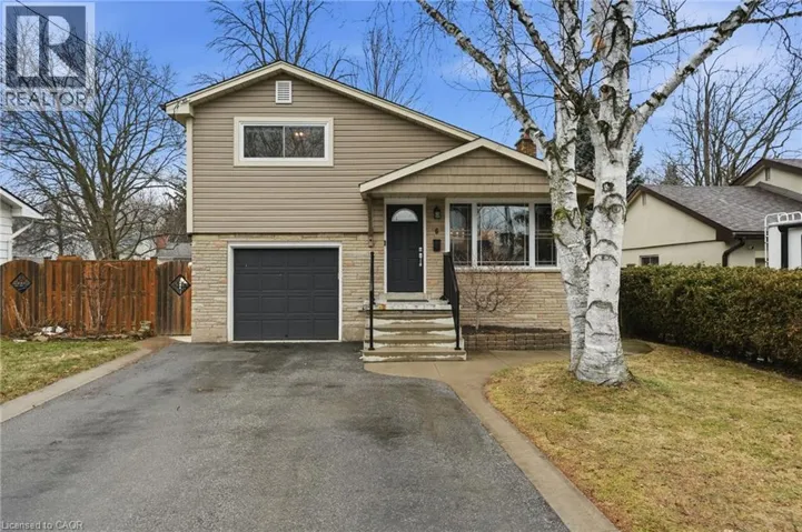 6 BRIERWOOD Avenue, Grimsby, Ontario L3M1J6