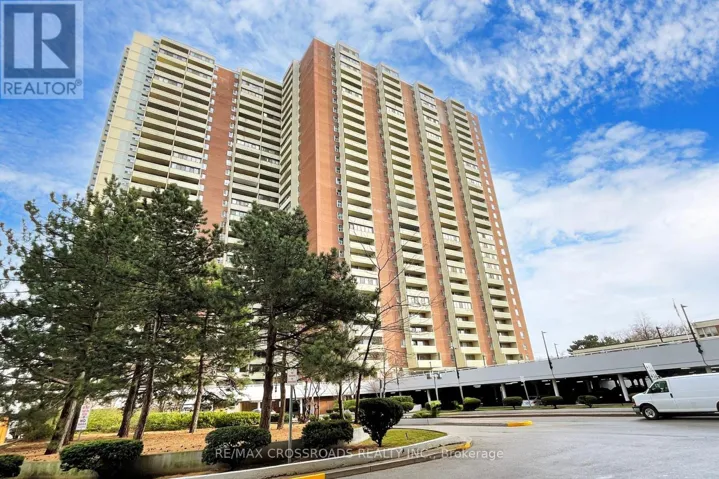 PH18 - 5 MASSEY SQUARE, Toronto (Crescent Town), Ontario M4C5L6