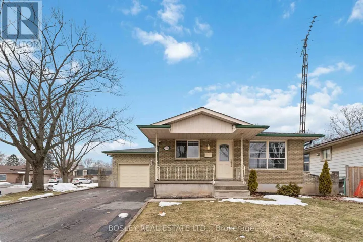 7199 FREEMAN STREET, Niagara Falls (Morrison), Ontario L2E5V8