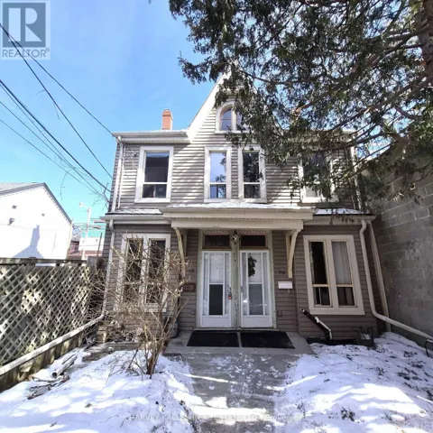 57B CLINTON STREET, Toronto (Palmerston-Little Italy), Ontario M6G2Y4