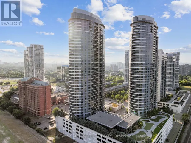 816 - 135 VILLAGE GREEN SQUARE, Toronto (Agincourt South-Malvern West), Ontario M1S0G4