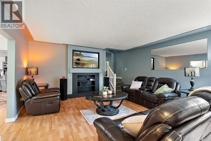 2183 Foul Bay Rd, Oak Bay, British Columbia V8R5B1