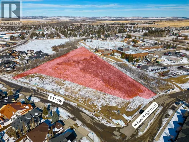 900 3 Street SW, Diamond Valley, Alberta T0L0H0