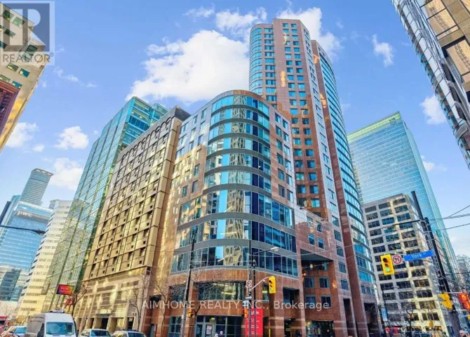 207 - 33 UNIVERSITY AVENUE, Toronto (Bay Street Corridor), Ontario M5J2S7