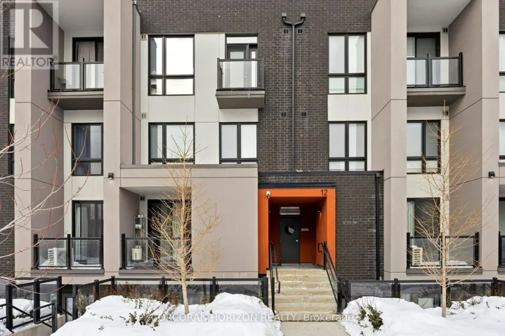 6 - 12 MARQUETTE AVENUE, Toronto (Englemount-Lawrence), Ontario M6A0E1