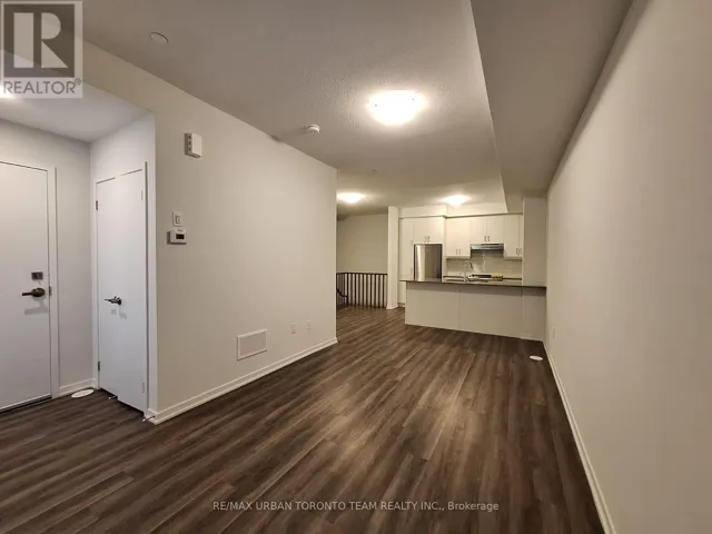 308 - 130 HONEYCRISP CRESCENT, Vaughan (Vaughan Corporate Centre), Ontario L4K0N6