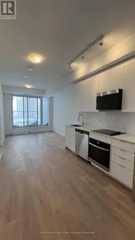 521 - 498 CALDARI ROAD, Vaughan (Concord), Ontario L4K0R6