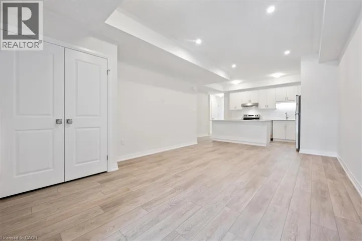 151 REVERIE Way, Kitchener, Ontario N2E0K5