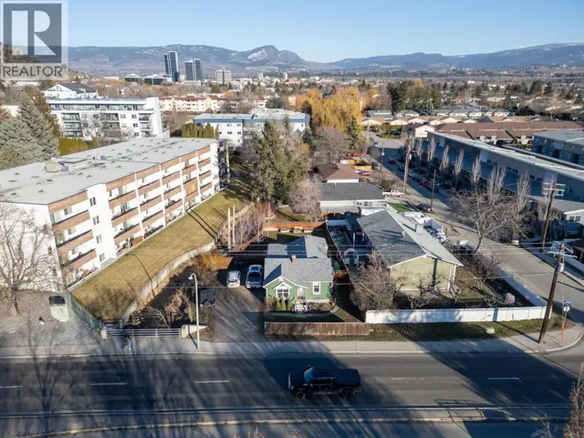 1981 Gordon Drive, Kelowna, British Columbia V1Y3J1