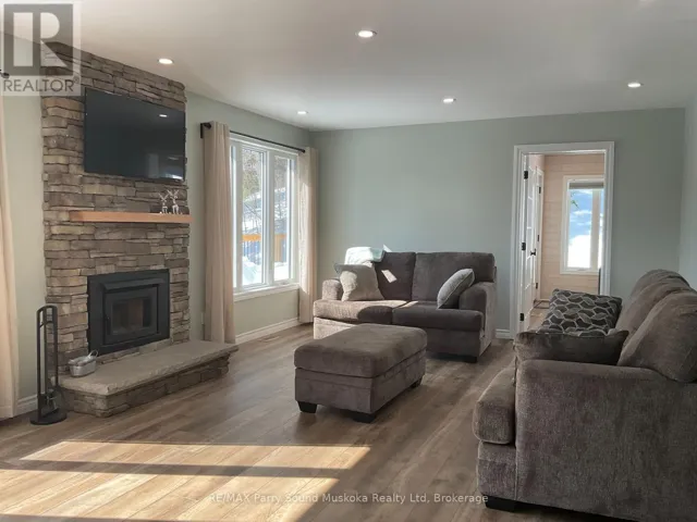 780