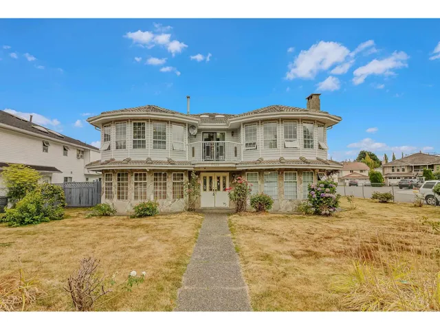 12441 71A AVENUE, Surrey, British Columbia V3W0P7