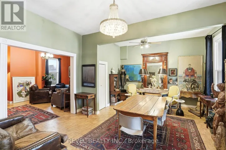 164 MACNAB STREET N, Hamilton (Central), Ontario L8R2M4