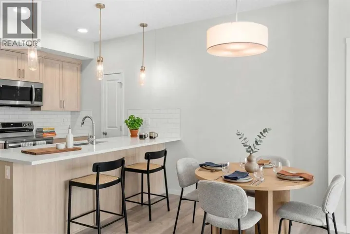 2411, 33 Carringham Gate NW, Calgary, Alberta T3P2H6