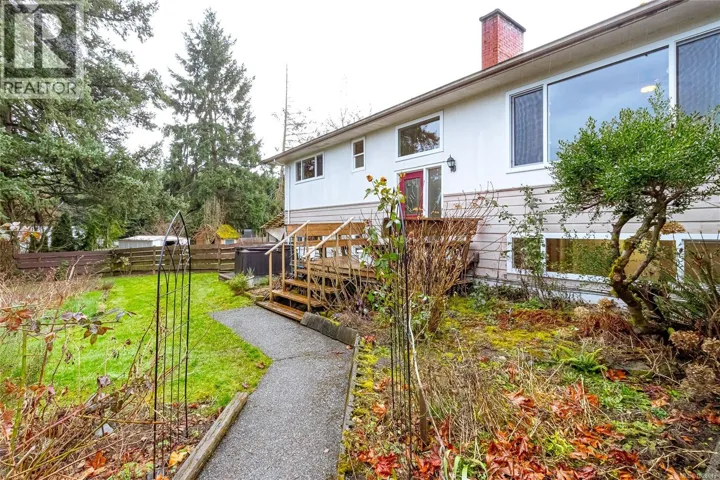 3030 Dogwood Rd, Duncan, British Columbia V9L4T8
