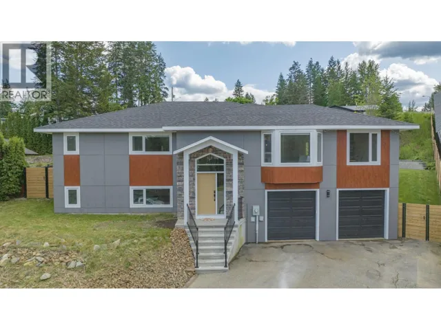 2224 Linea Crescent, Lumby, British Columbia V0E2G0