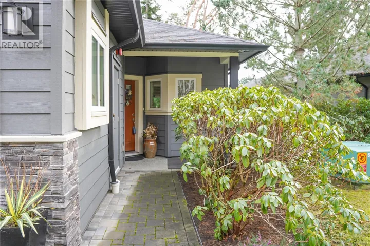 7 2319 Chilco Rd, View Royal, British Columbia V9B6S7