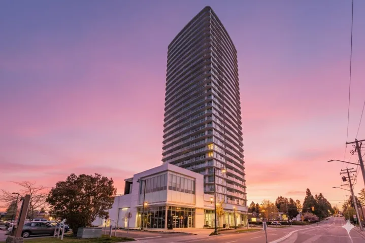 510 13685 102 AVENUE, Surrey, British Columbia V3T0S2