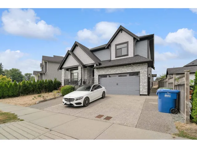 27687 RAILCAR CRESCENT, Abbotsford, British Columbia V4X0B8