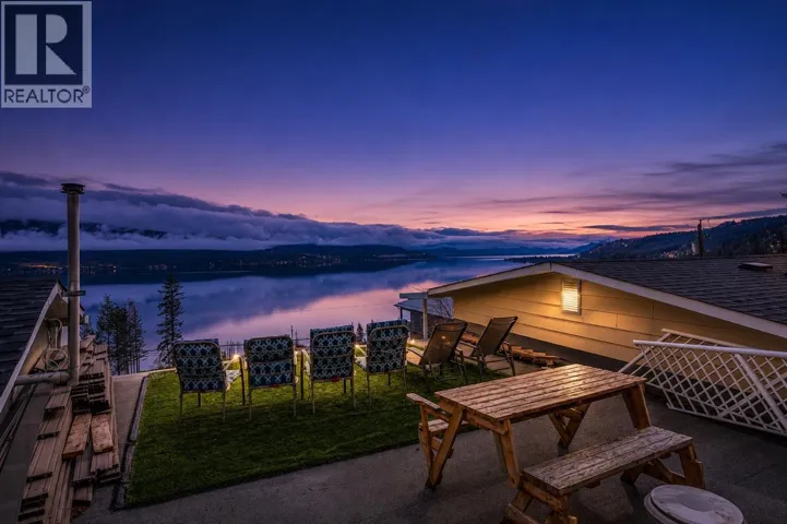 494 Killarney Way, Vernon, British Columbia V1H2C6