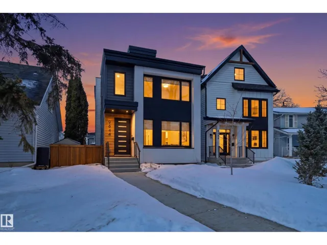 9644 83 ST NW, Edmonton, Alberta T6C3A2