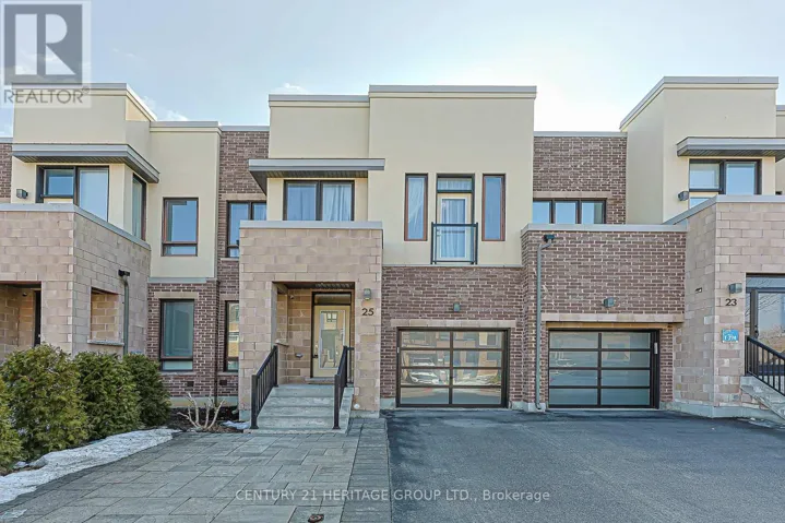 25 HELLIWELL CRESCENT, Richmond Hill (Oak Ridges Lake Wilcox), Ontario L4E1C7