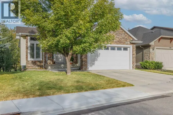 462 Crystal Green Manor, Okotoks, Alberta T1S0A3