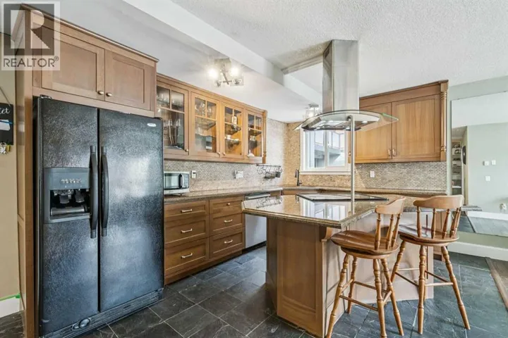 103, 1915 26 Street SW, Calgary, Alberta T3E2A2