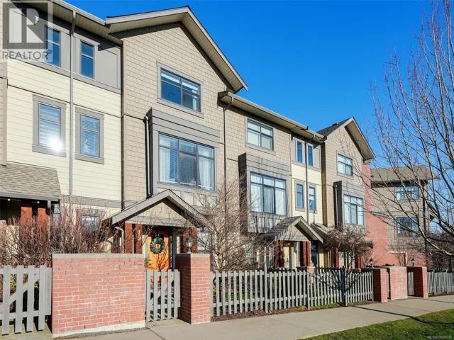 19 350 Latoria Blvd, Colwood, British Columbia V9C0M9