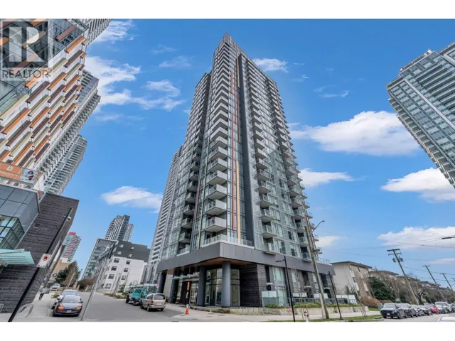 308 6398 SILVER AVENUE, Burnaby, British Columbia V5H0K7