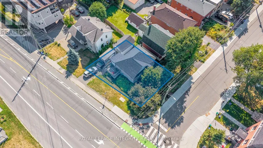 1 CAROLINE AVENUE, Ottawa, Ontario K1Y0S8