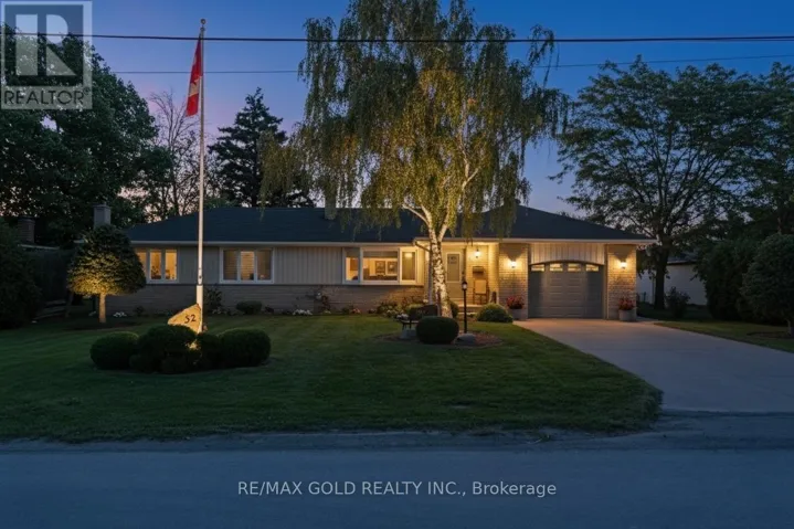 32 ORIOLE AVENUE, Hamilton (Stoney Creek Industrial), Ontario L8E5E4