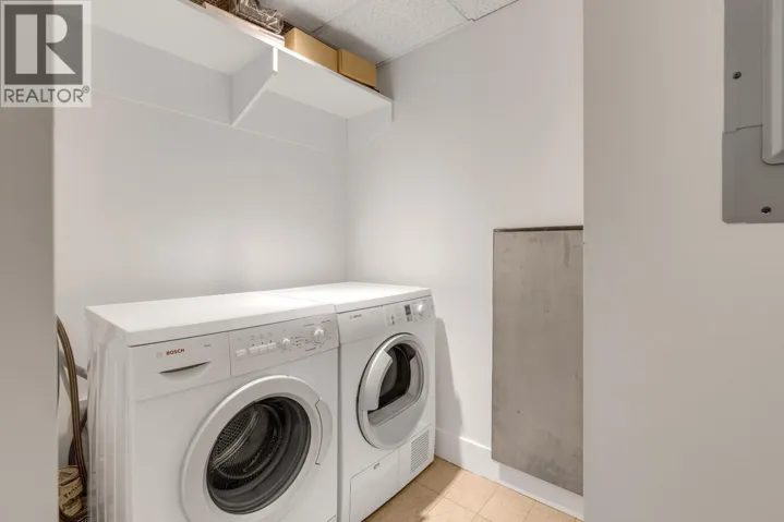 2X09 1111 ALBERNI STREET, Vancouver, British Columbia V6E4V2