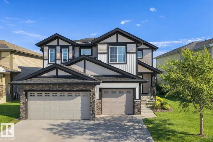 9011 217 ST NW, Edmonton, Alberta T5T7C4